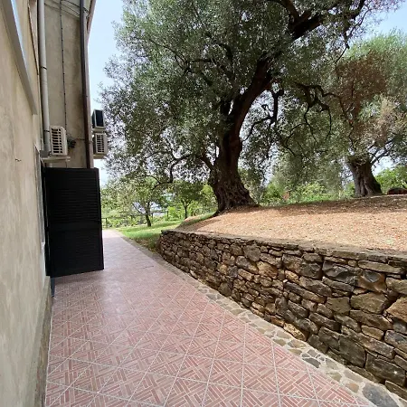 La Casa Del Maestro